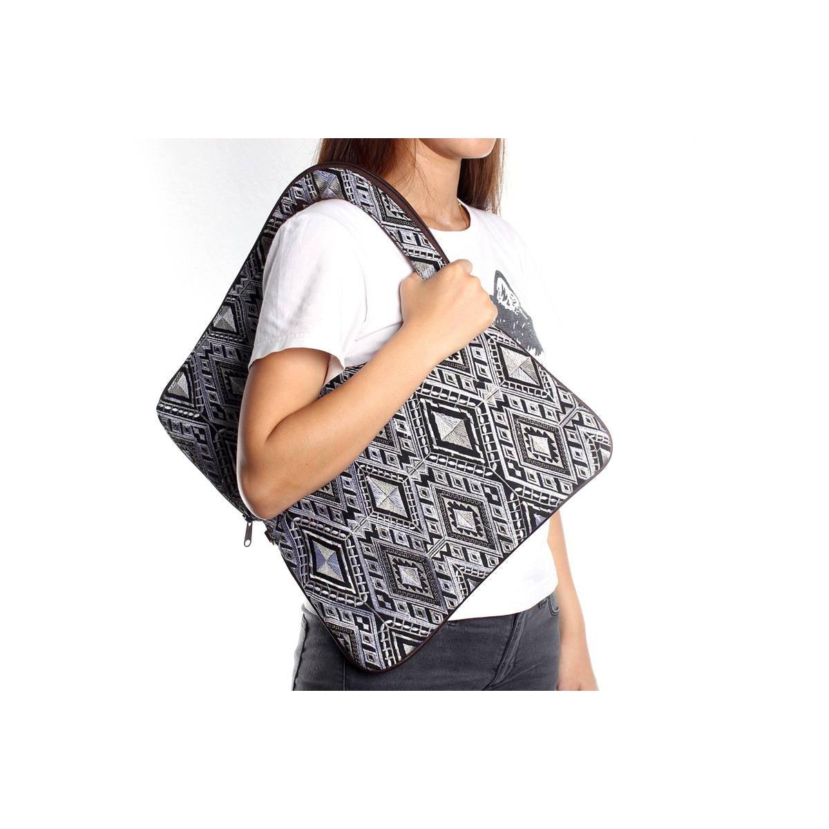 Reversible Geometric Leather Shoulder | Crossbody Bag - Thailand Bags La Vie Bien Reversible Geometric Leather Shoulder | Crossbody Bag - Thailand