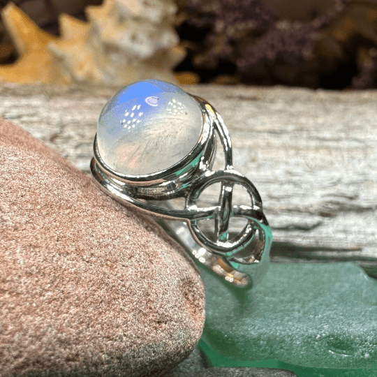 Rhianna Celtic Knot Moonstone Ring in Sterling Silver Ring La Vie Bien Rhianna Celtic Knot Moonstone Ring in Sterling Silver