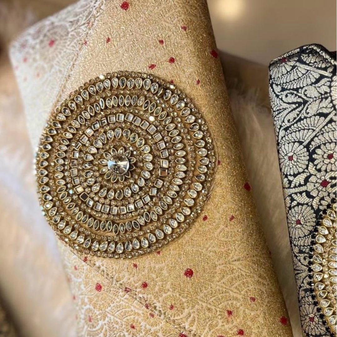 Rich Brocade Zari Clutch with Circular Motif With Stone La Vie Bien Rich Brocade Zari Clutch with Circular Motif With Stone
