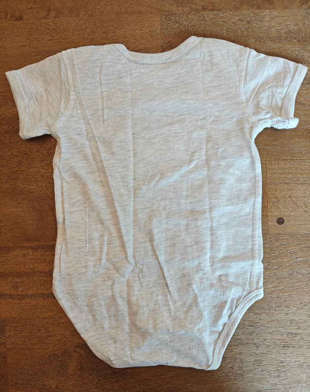 Japanese 赤ちゃん (Akachan) embroidered Baby jersey bodysuit