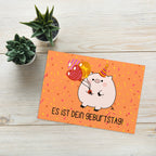 Es ist dein geburtstag ! Piggy birthday Greeting card by La Vie Bien