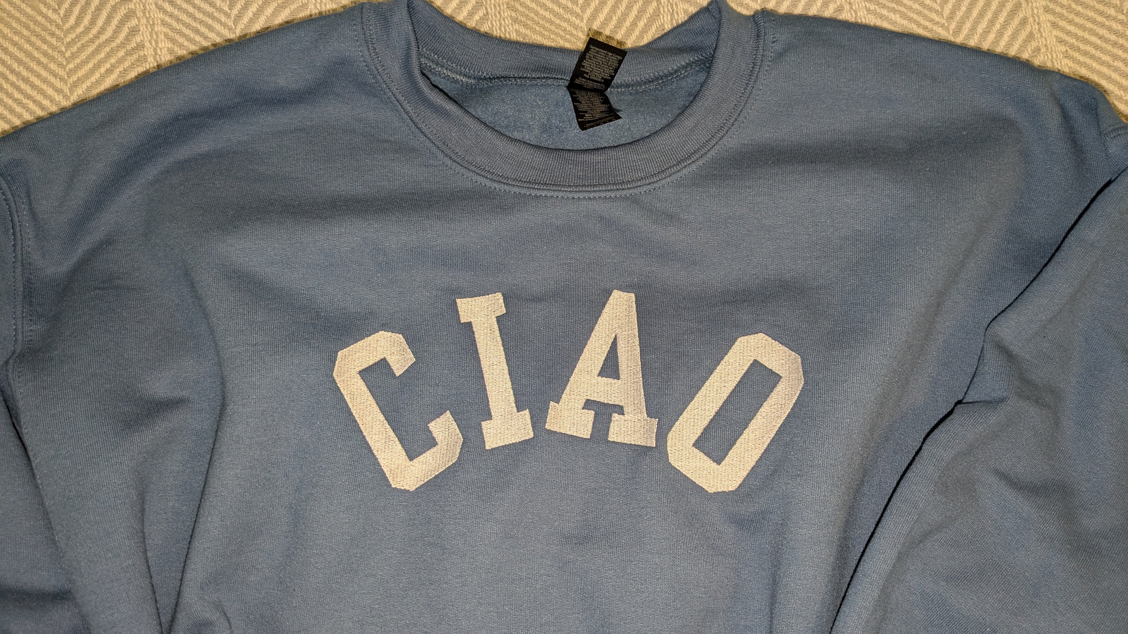 Ciao embroidered unisex sweatshirt