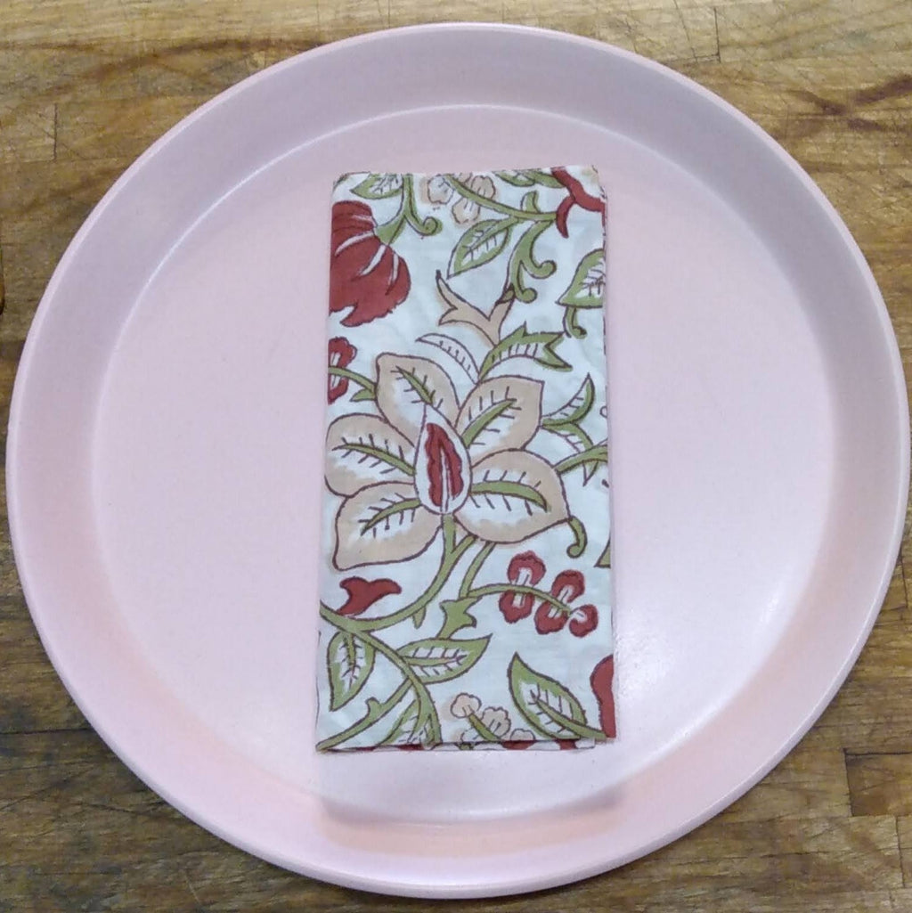 Napkin Set: Holiday Red & Green Floral