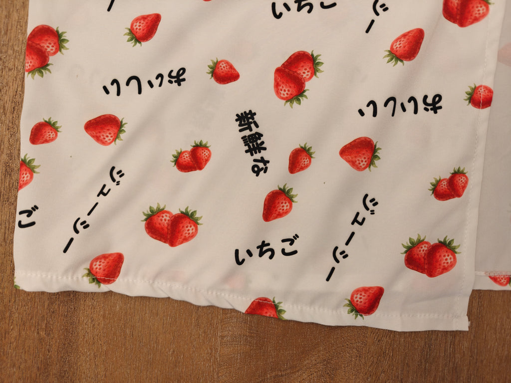 Japanese いちご strawberry Split Thigh Midi Bodycon Dress