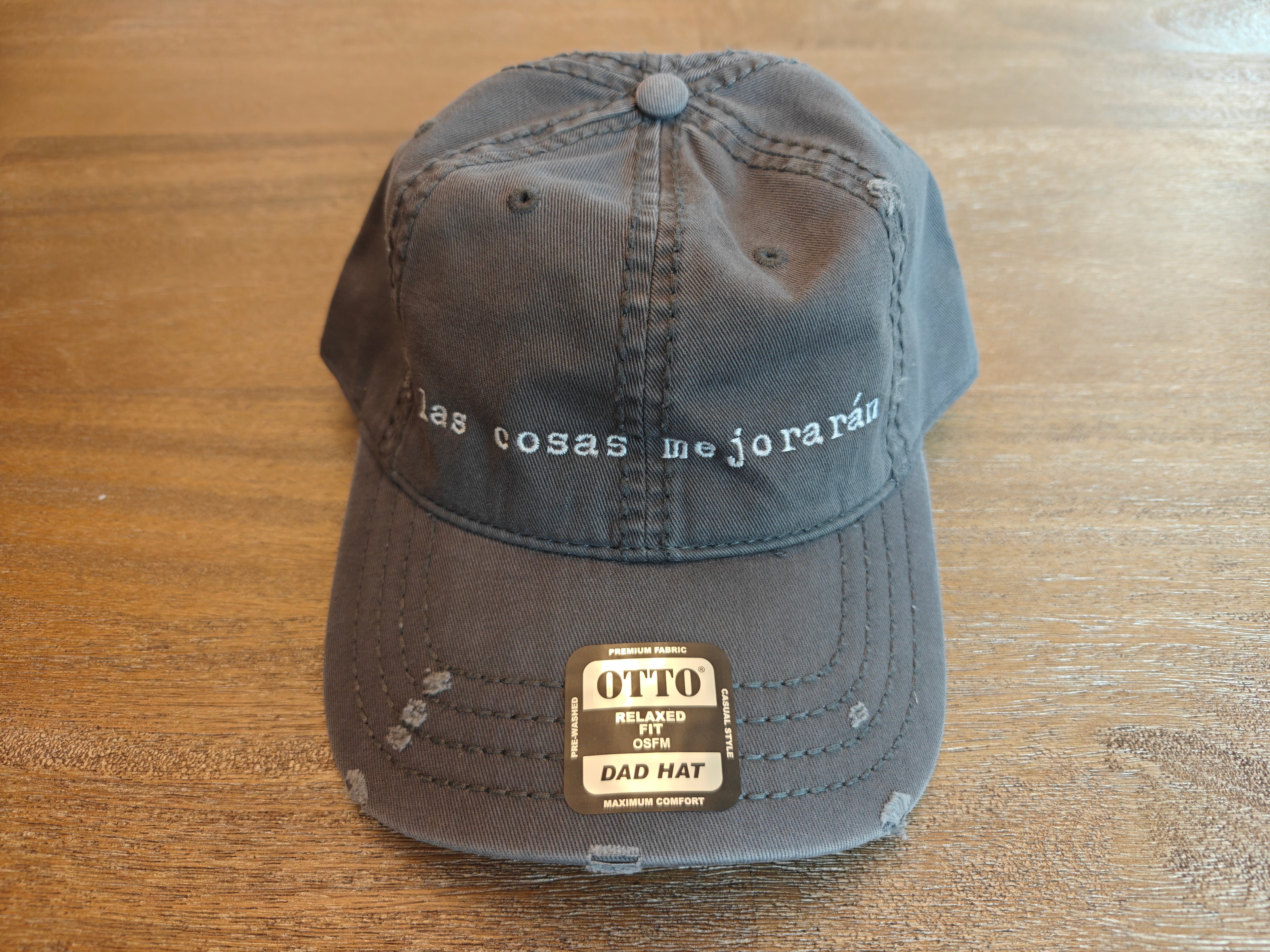 Las cosas mejorarán embroidered Distressed Dad Hat, Spanish mental health gifts