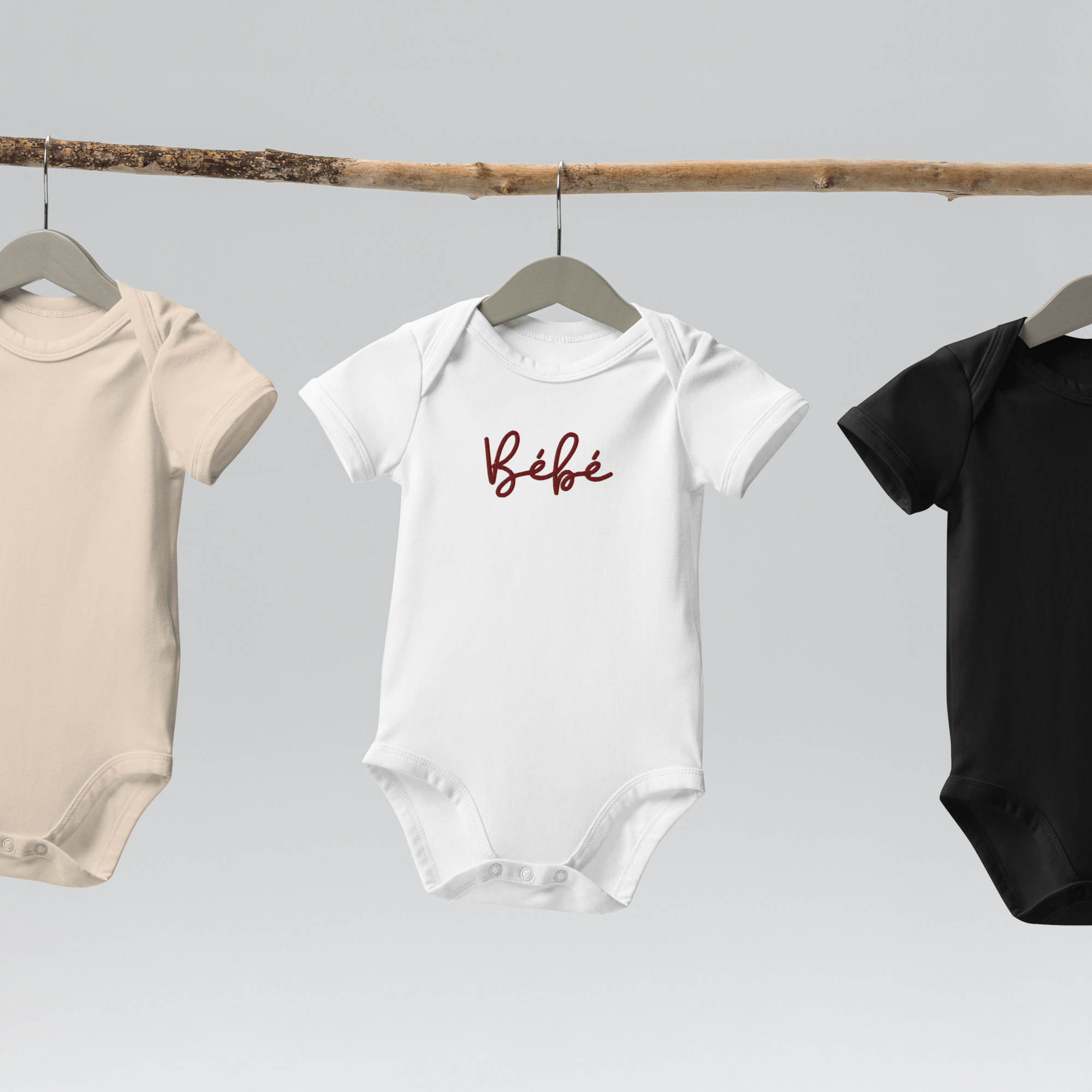 Bébé embroidered Organic cotton baby one piece