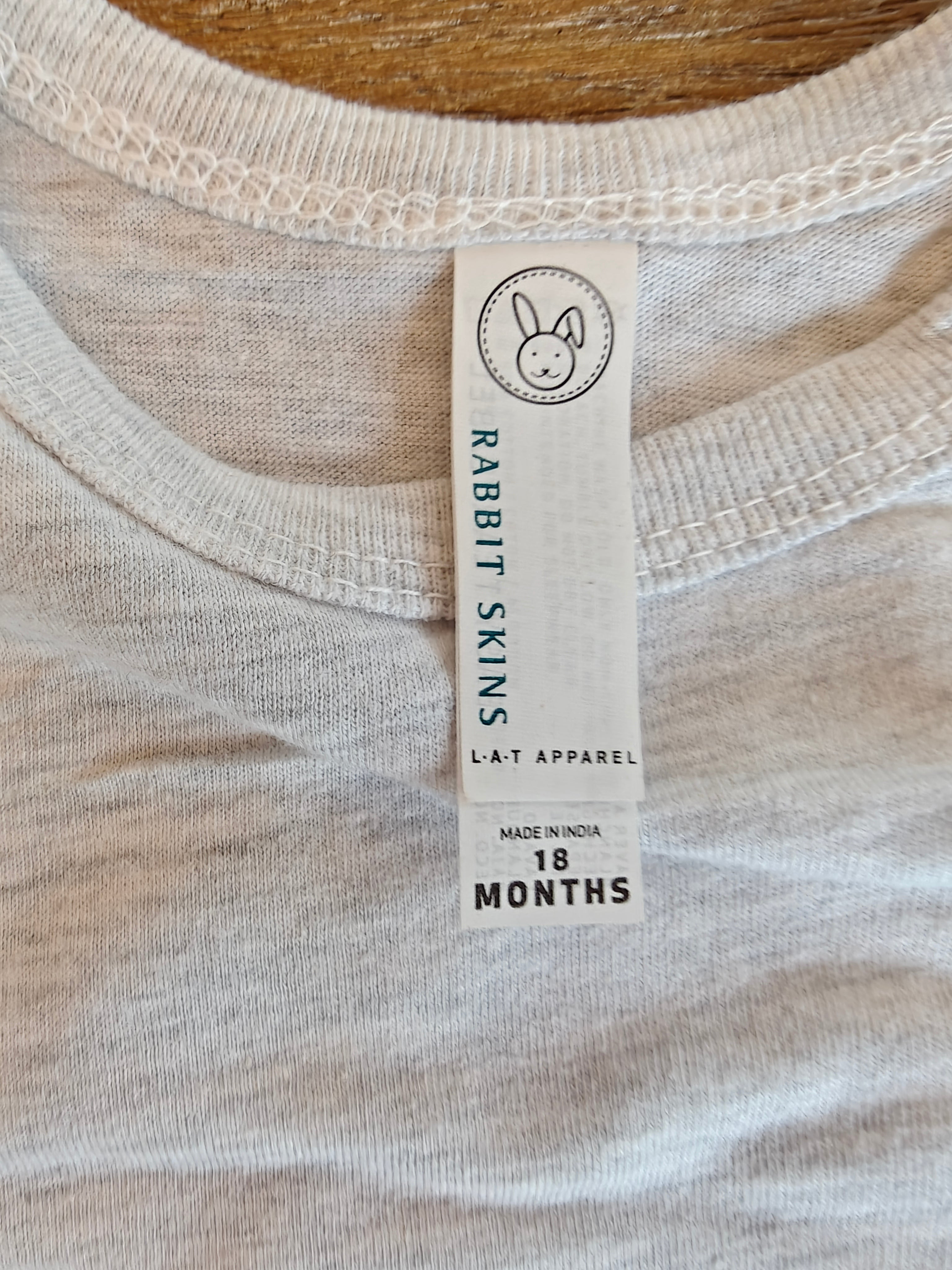 Japanese 赤ちゃん (Akachan) embroidered Baby jersey bodysuit