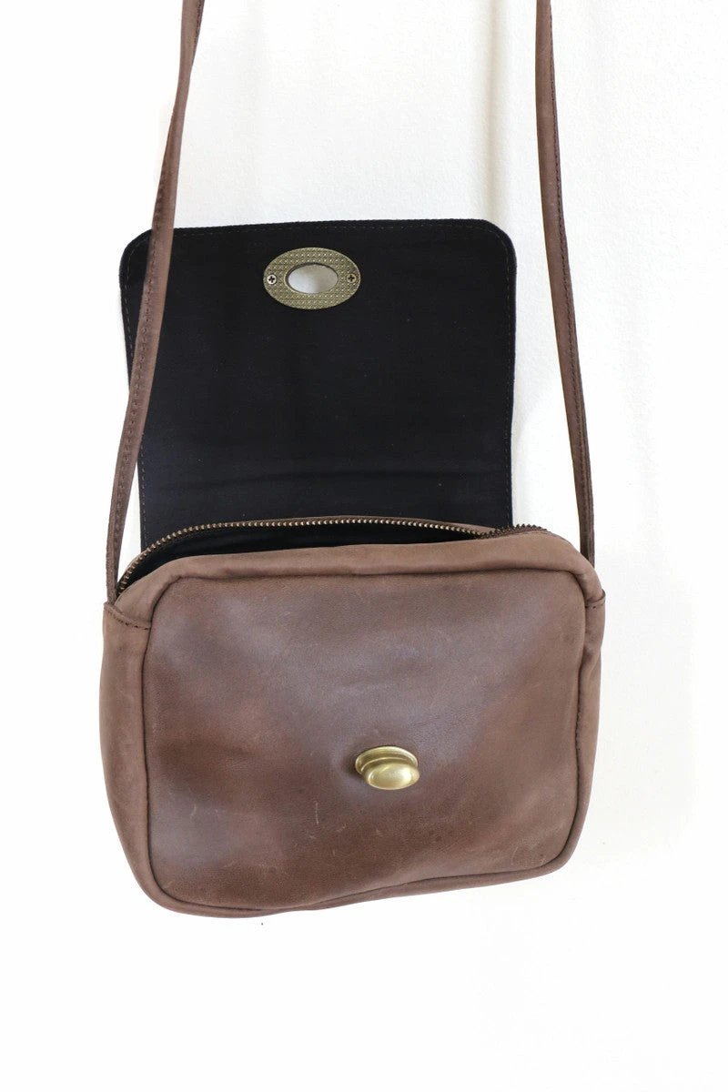 Roam Leather Purse by Fair Anita