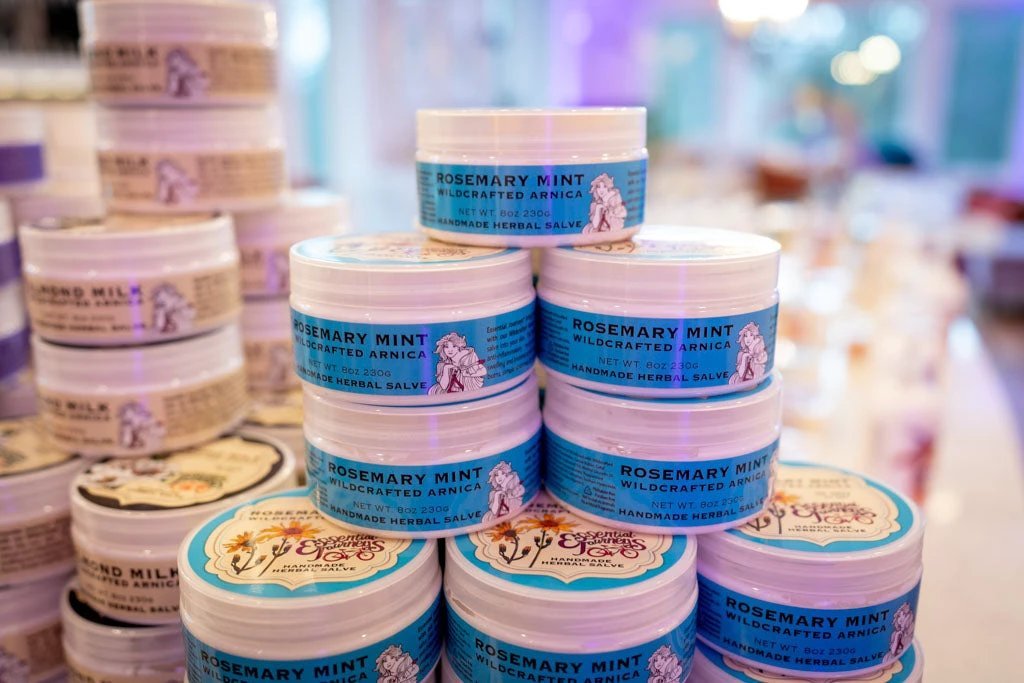 ROSEMARY MINT ARNICA SALVE 8 oz. by Essential Journeys