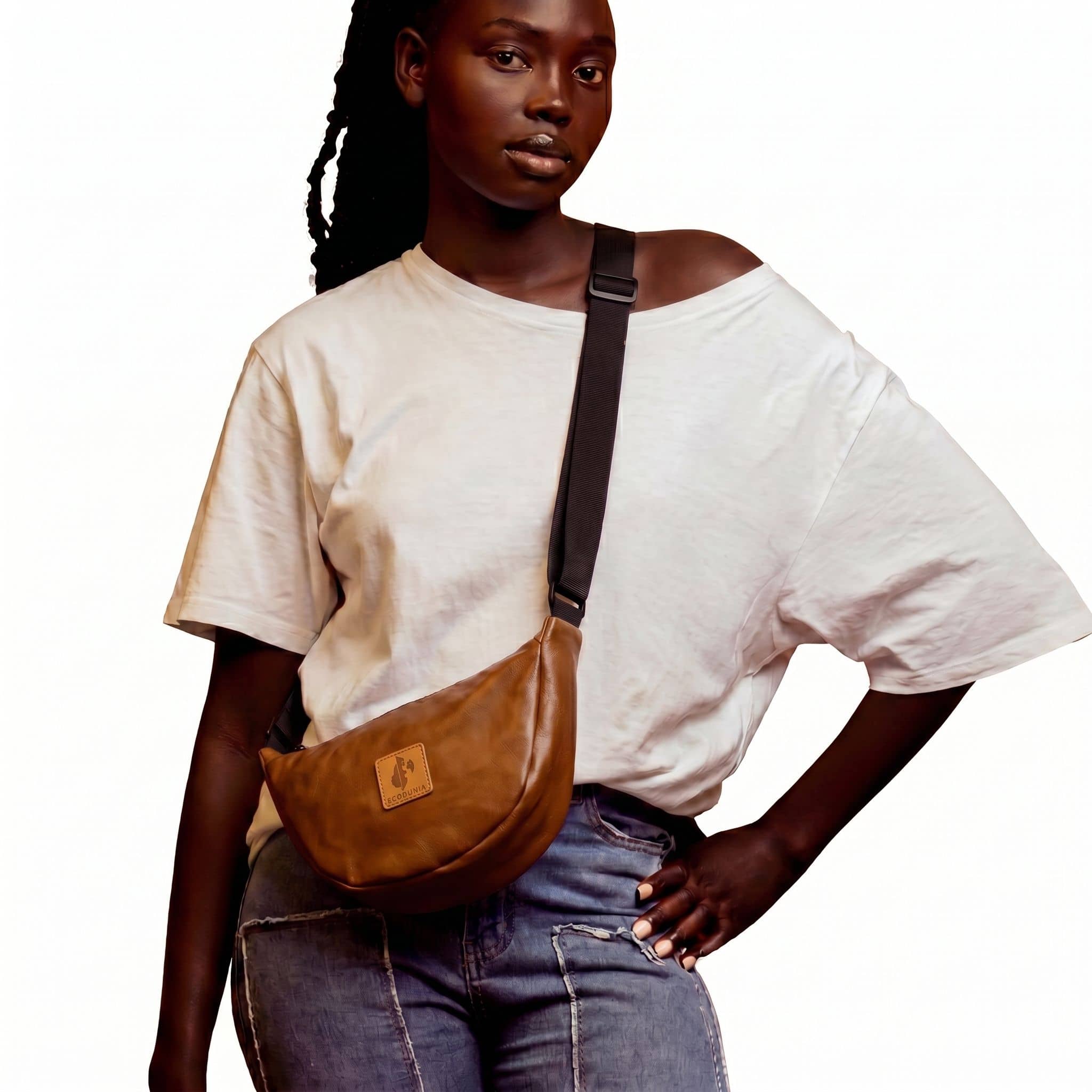 Round Mini Vegan Leather Shoulder Bag - Vegan Leather Purse Shoulder Bags La Vie Bien Round Mini Vegan Leather Shoulder Bag - Vegan Leather Purse