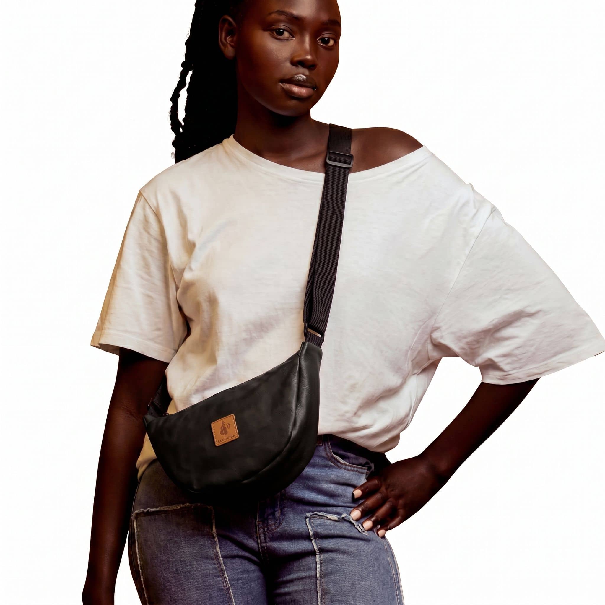Round Mini Vegan Leather Shoulder Bag - Vegan Leather Purse Shoulder Bags La Vie Bien Round Mini Vegan Leather Shoulder Bag - Vegan Leather Purse
