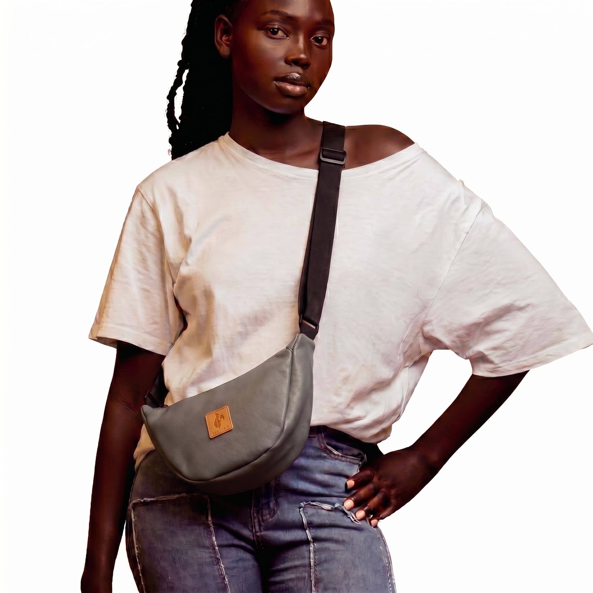 Round Mini Vegan Leather Shoulder Bag - Vegan Leather Purse Shoulder Bags La Vie Bien Round Mini Vegan Leather Shoulder Bag - Vegan Leather Purse