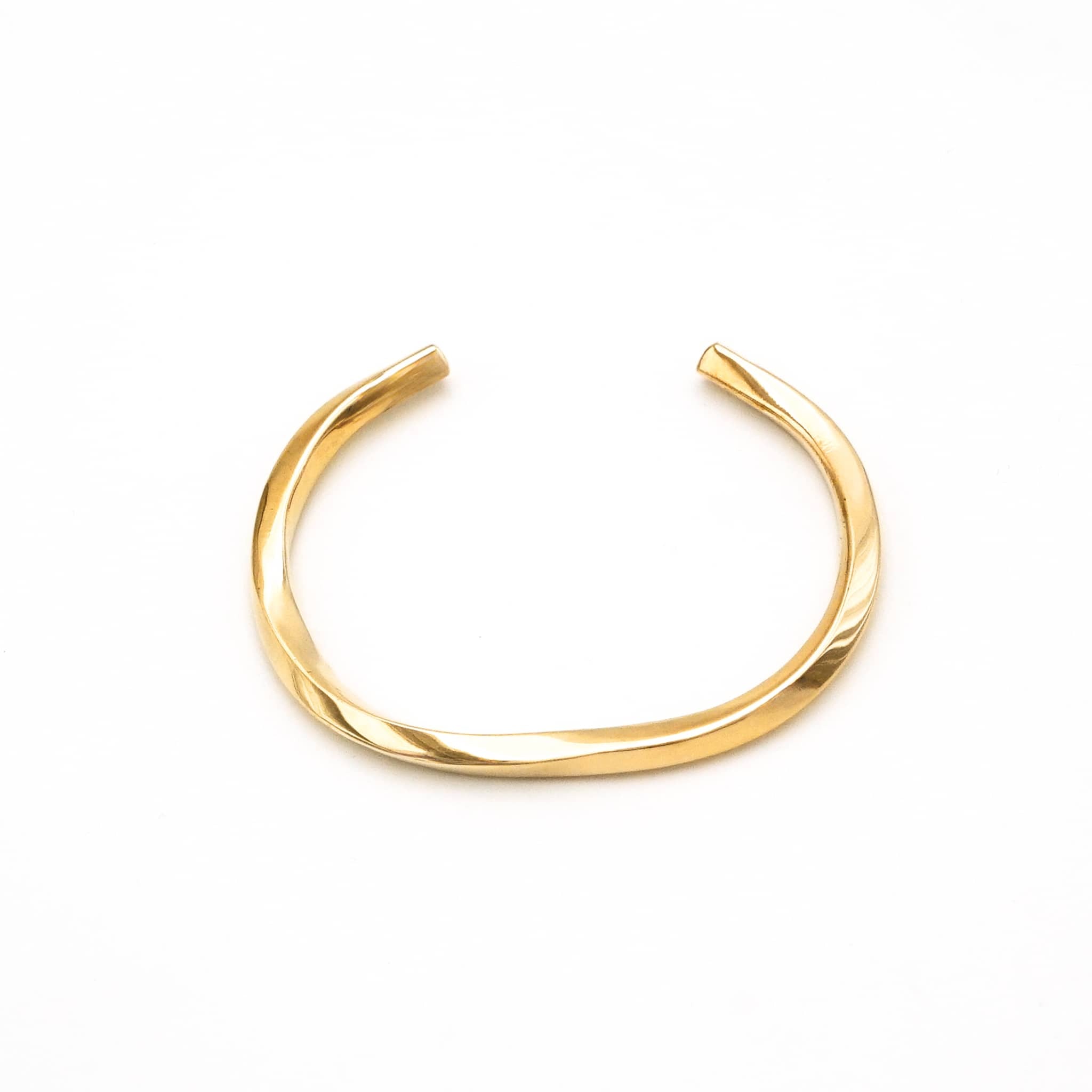 Round Open Twisted Cuff Bracelet for Men and Women - Pili Bracelets La Vie Bien Round Open Twisted Cuff Bracelet for Men and Women - Pili