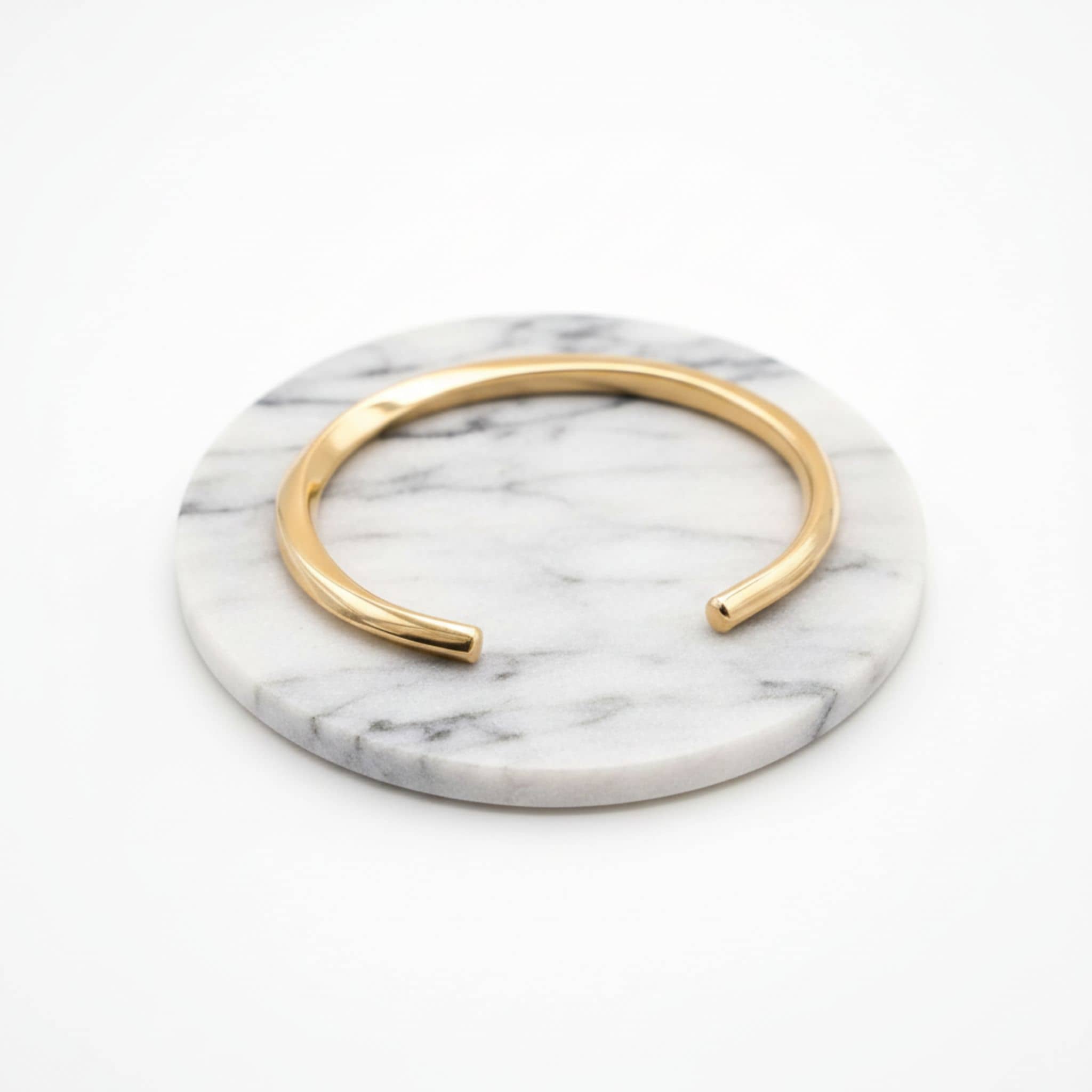 Round Open Twisted Cuff Bracelet for Men and Women - Pili Bracelets La Vie Bien Round Open Twisted Cuff Bracelet for Men and Women - Pili