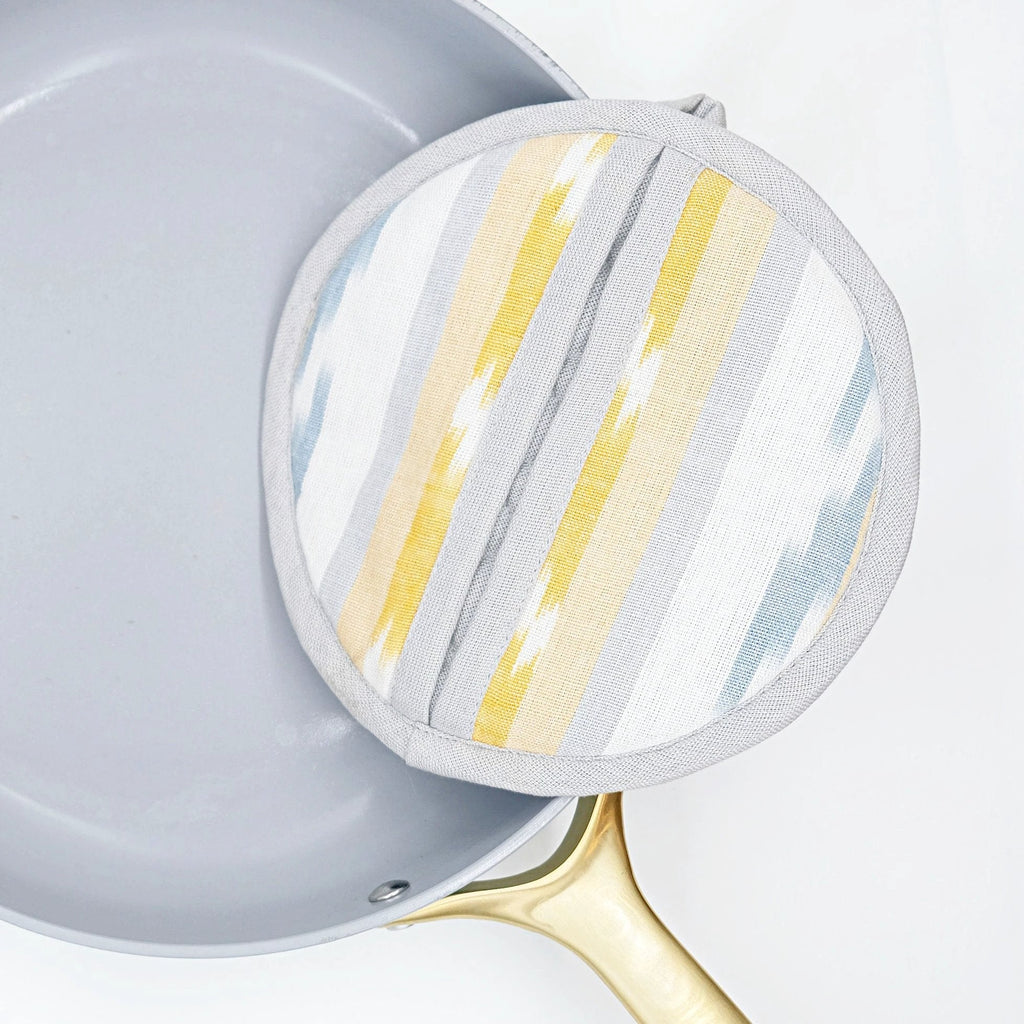Round Pot Holder by Upavim Crafts