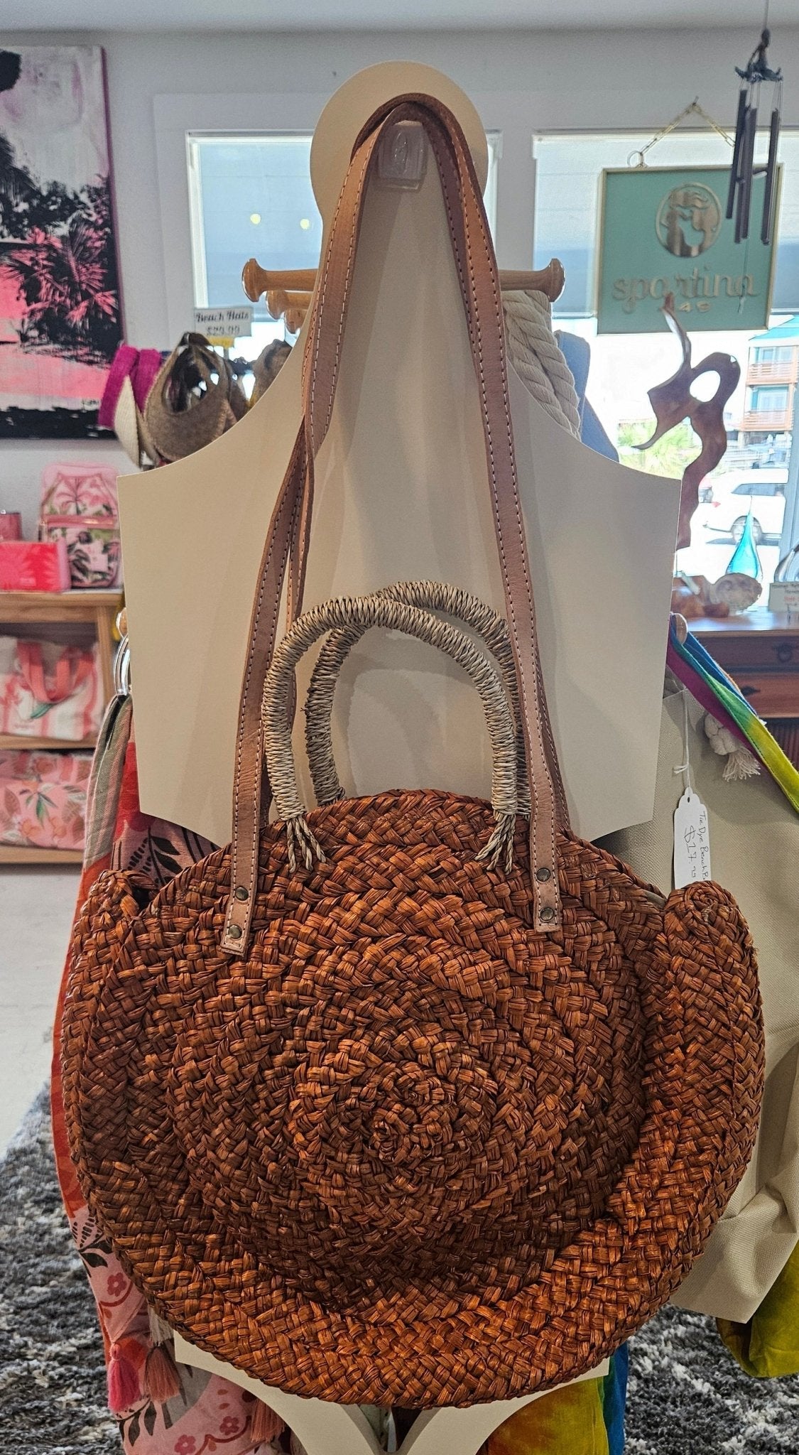 Round Woven Straw Tote Bag | Natural Beach Purse | 3 Colors Purses & Bags La Vie Bien Round Woven Straw Tote Bag | Natural Beach Purse | 3 Colors