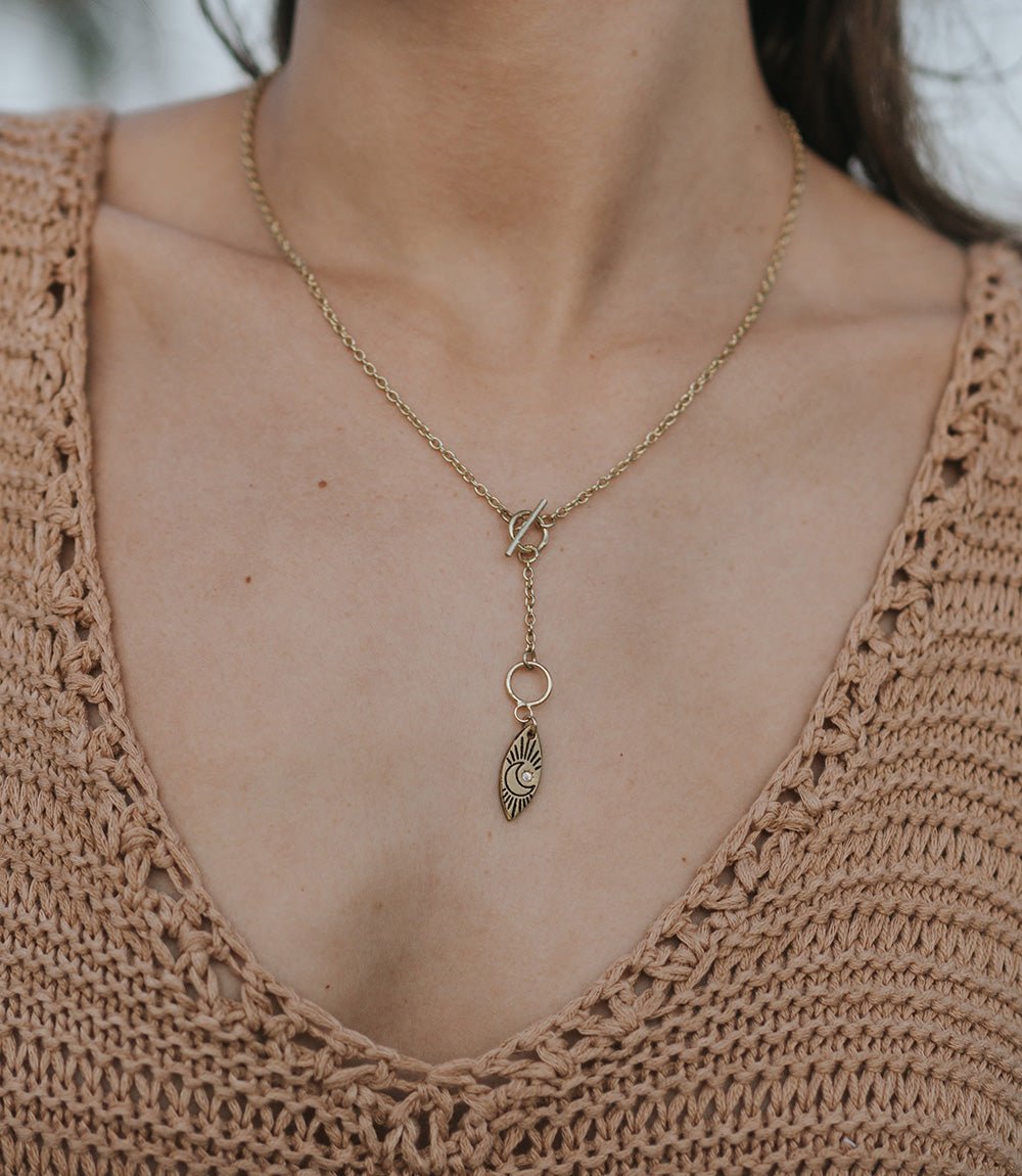 Ruchi Crescent Moon Charm Dainty Drop Lariat Necklace HME stock line La Vie Bien Ruchi Crescent Moon Charm Dainty Drop Lariat Necklace