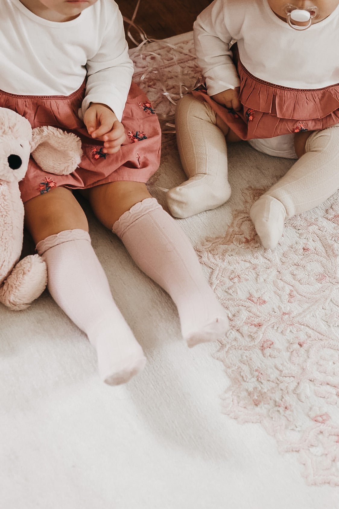 Ruffle Cotton Knee High Socks La Vie Bien Ruffle Cotton Knee High Socks