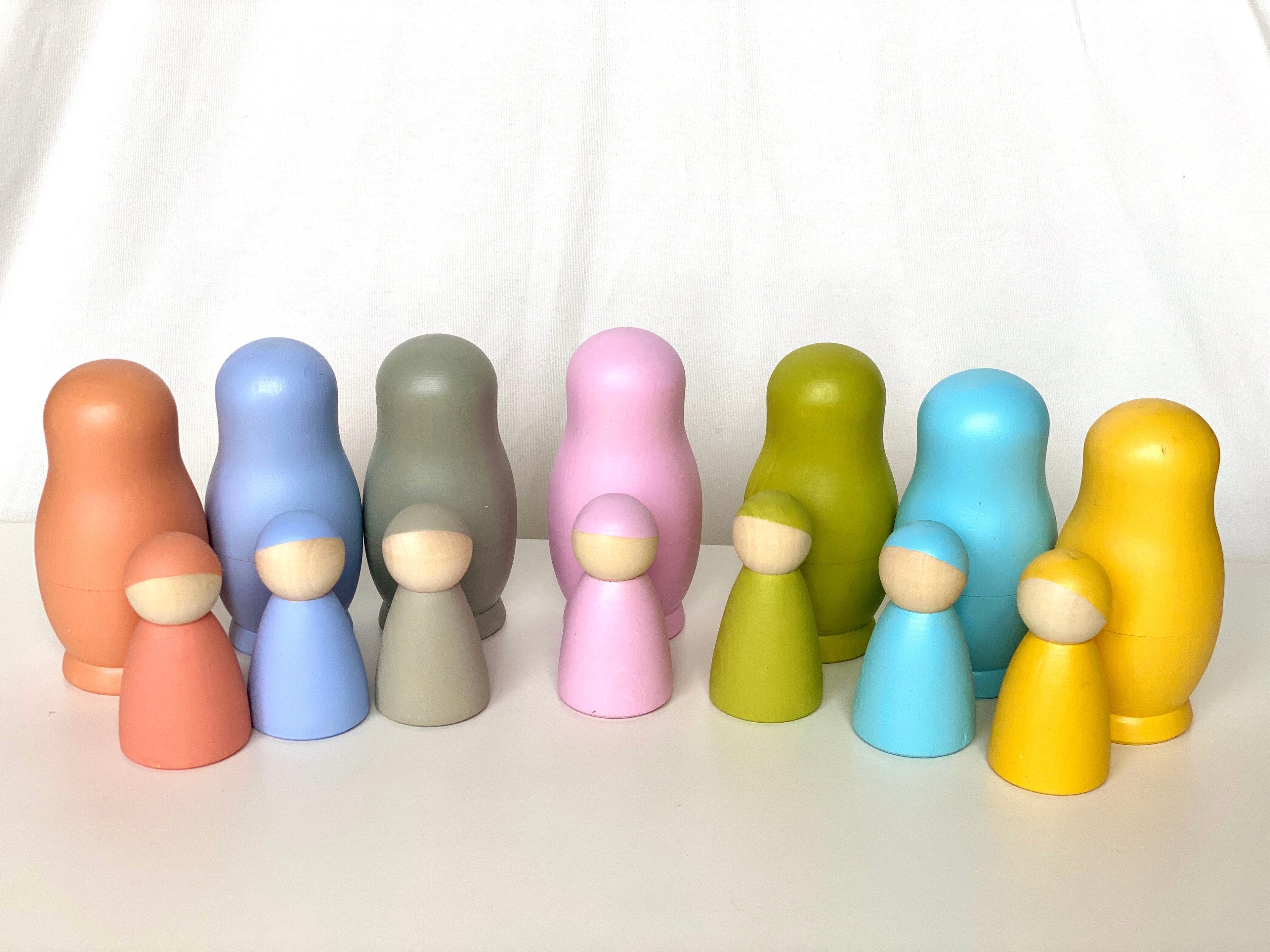 Wooden Nesting Dolls with Pegs Pastel