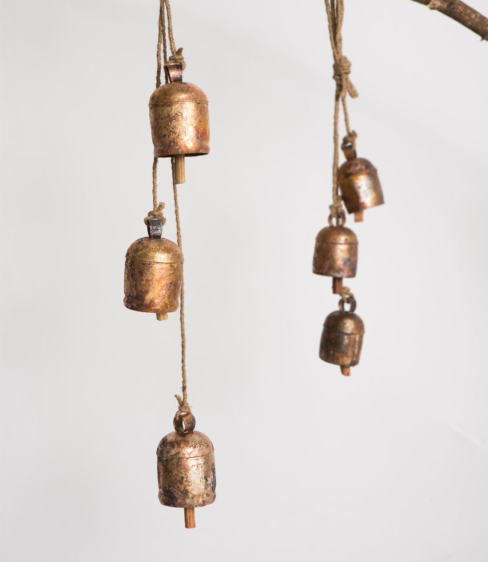 Rustic Wind Chime Medium Cascading Bells - Garden, Patio HME stock line La Vie Bien Rustic Wind Chime Medium Cascading Bells - Garden, Patio