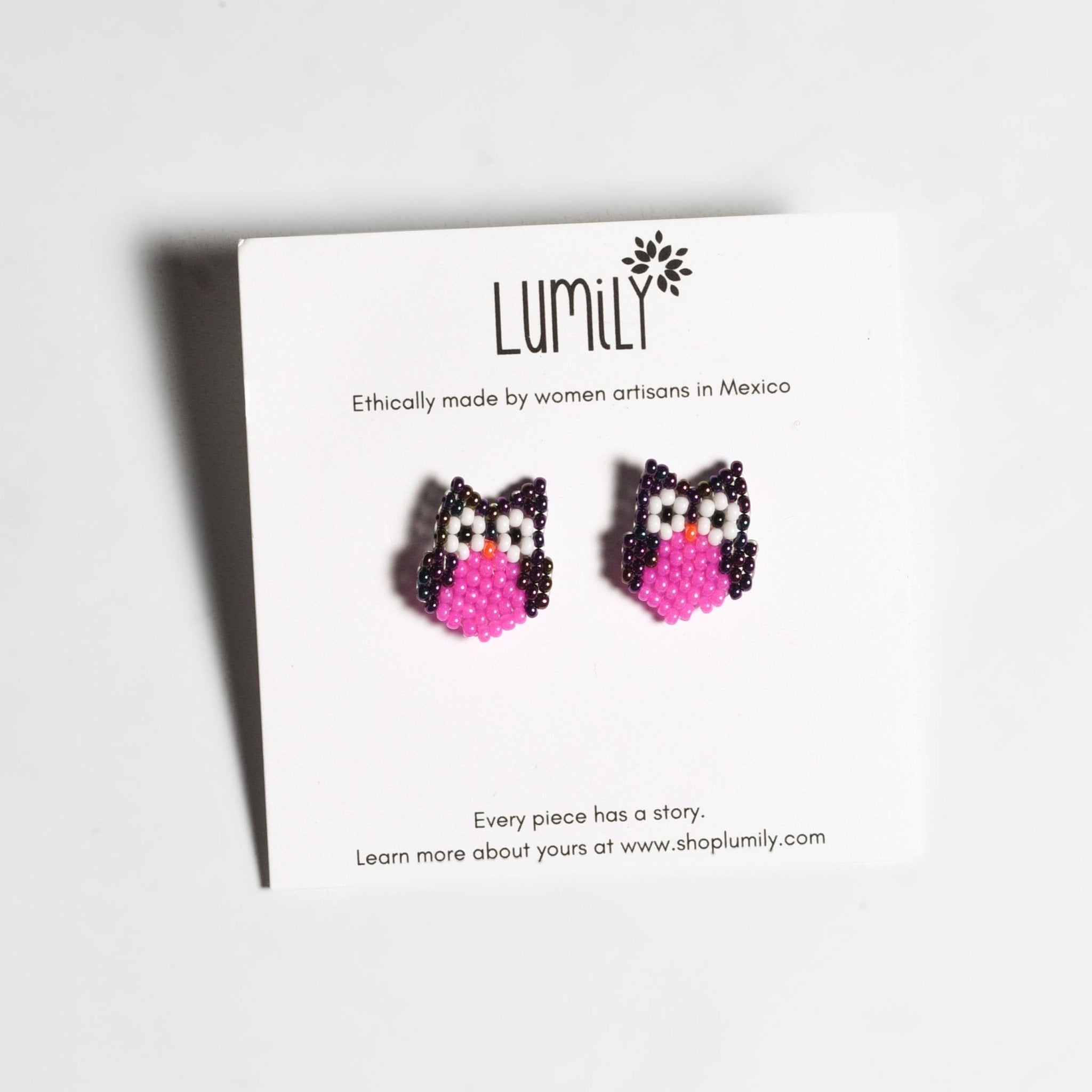 Safari Seed Bead Animal Stud Earrings - Mexico Jewelry La Vie Bien Safari Seed Bead Animal Stud Earrings - Mexico