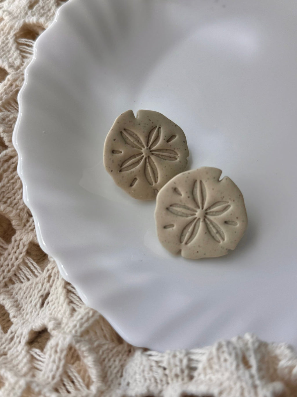Sand Dollar Statement Studs La Vie Bien Sand Dollar Statement Studs