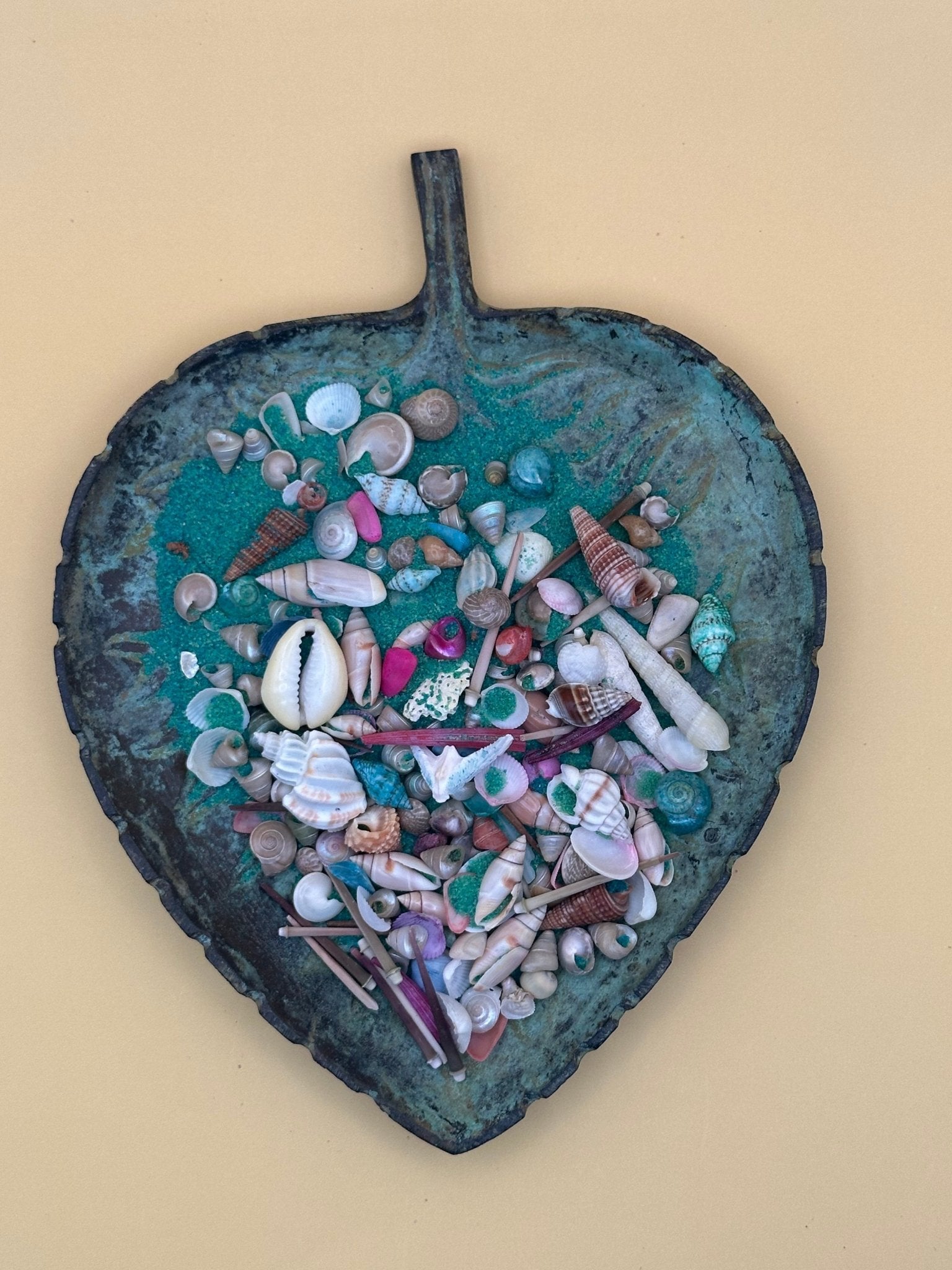 Sand & Shell Mixture – 5 oz DIY Craft Bag with Seashells & Coastal Treasures La Vie Bien Sand & Shell Mixture – 5 oz DIY Craft Bag with Seashells & Coastal Treasures
