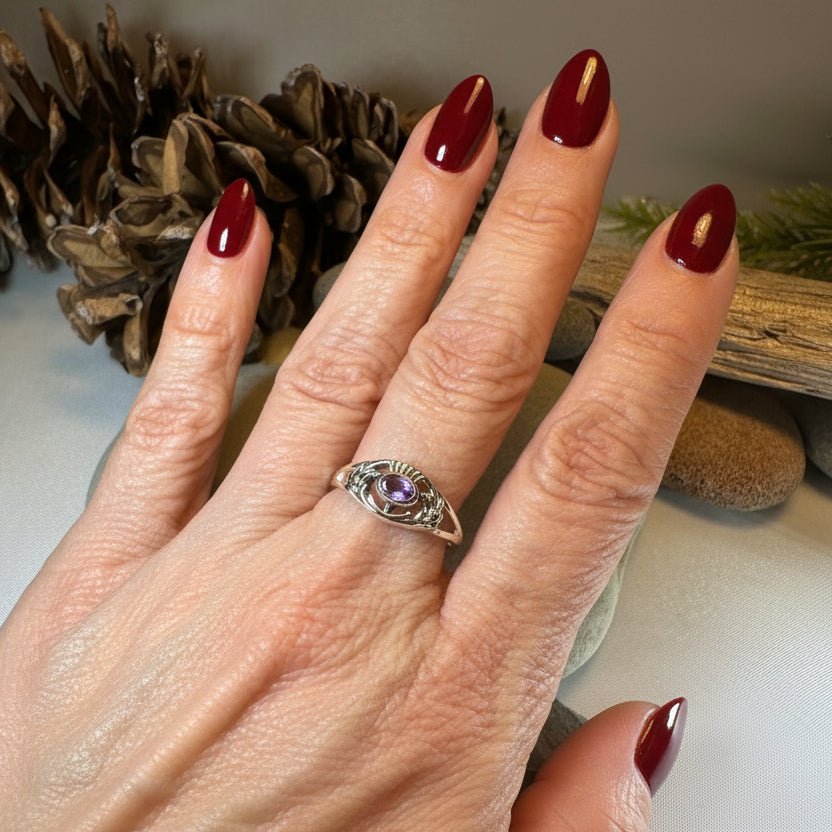 Sassenach Thistle Ring Ring La Vie Bien Sassenach Thistle Ring