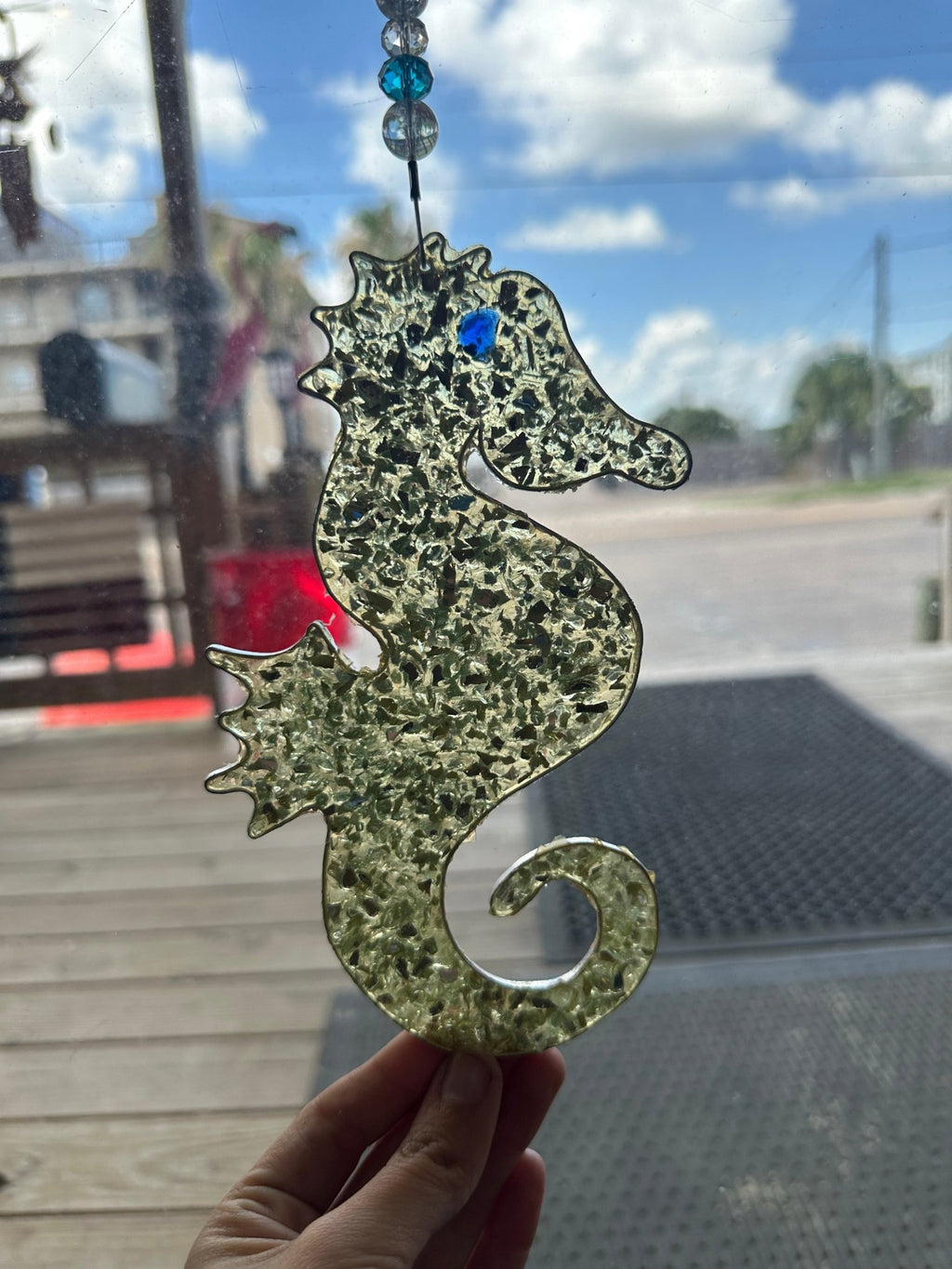 Sea Horse Resin Sun Catcher La Vie Bien Sea Horse Resin Sun Catcher