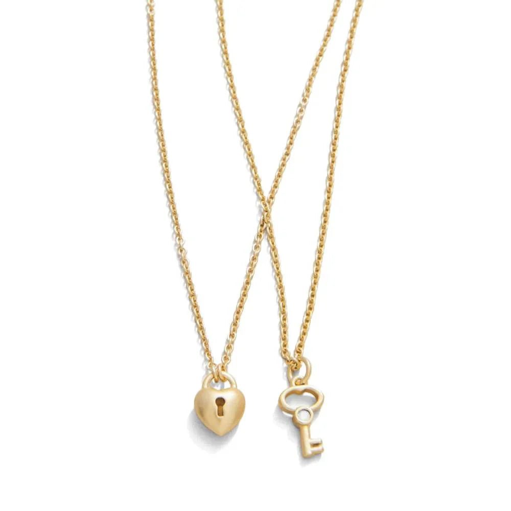 Sea La Vie Necklace 18" - Best Friends Heart & Key (2 - Piece Set) Necklace La Vie Bien Sea La Vie Necklace 18" - Best Friends Heart & Key (2 - Piece Set)