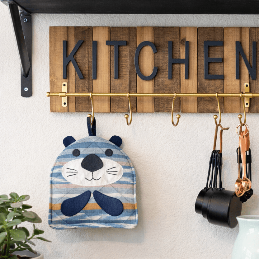 Sea Otter Pot Holder and Trivet Kitchen - Linens La Vie Bien Sea Otter Pot Holder and Trivet