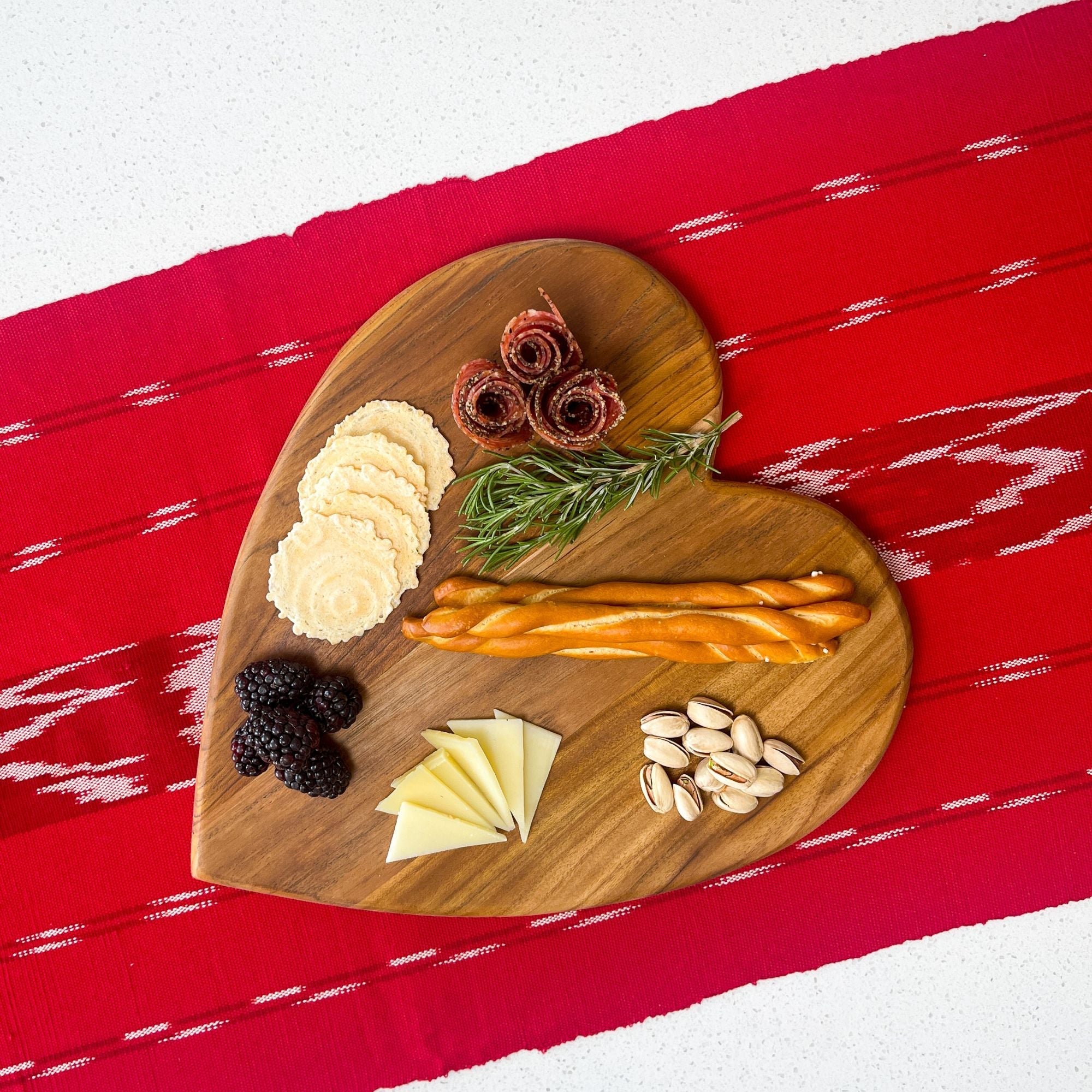 Serpentine Ikat Woven Table Runner - Cherry Siggy La Vie Bien Serpentine Ikat Woven Table Runner - Cherry