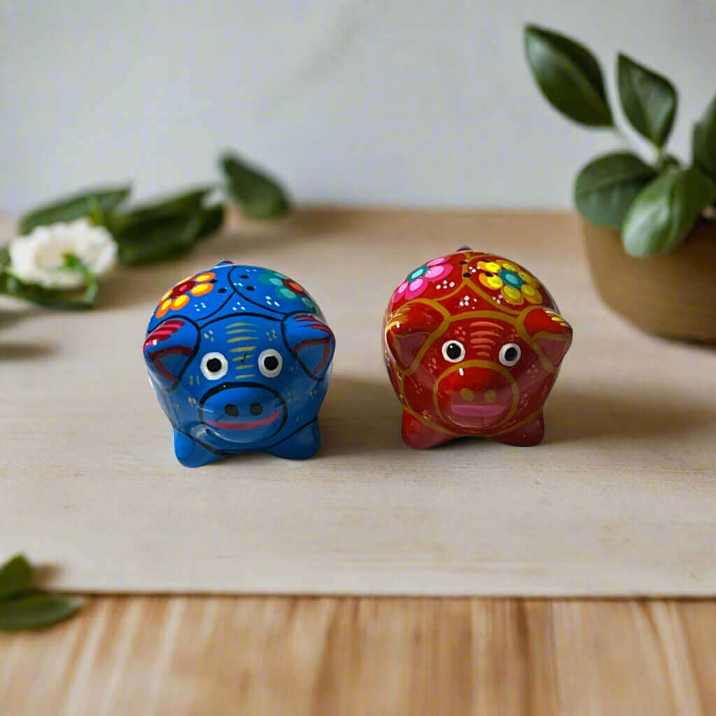 Set of 2 Pig Salt and Pepper Shakers | Hand - Painted Mexican Pottery Guerrero Salt Shakers La Vie Bien Set of 2 Pig Salt and Pepper Shakers | Hand - Painted Mexican Pottery