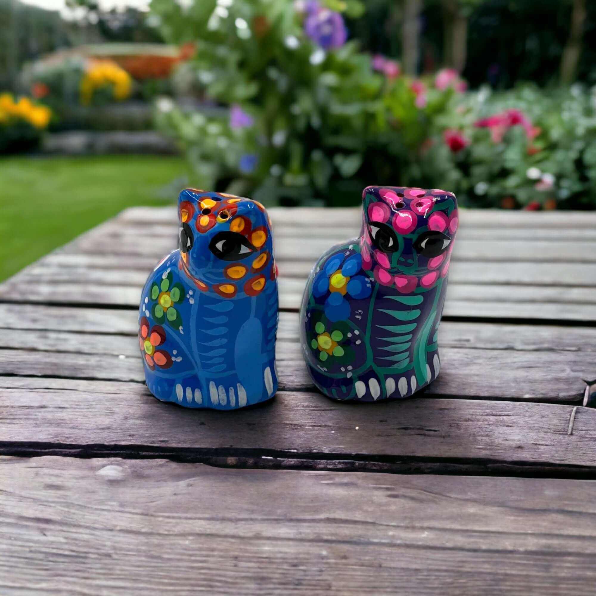 Set of 2 Talavera Cat Salt and Pepper Shakers | Hand-Painted Ceramic Guerrero Salt Shakers La Vie Bien Set of 2 Talavera Cat Salt and Pepper Shakers | Hand-Painted Ceramic