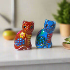 Set of 2 Talavera Cat Salt and Pepper Shakers | Hand - Painted Ceramic Guerrero Salt Shakers La Vie Bien Set of 2 Talavera Cat Salt and Pepper Shakers | Hand - Painted Ceramic