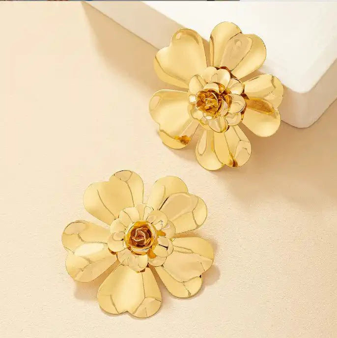 Shelby Flower Statement Earring