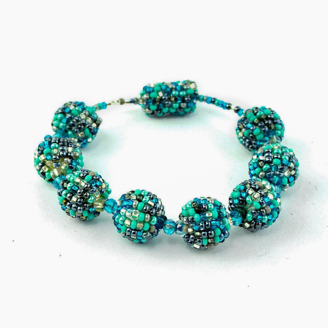Shiva Magnetic Closure Seed Bead Bracelet - Guatemala Jewelry La Vie Bien Shiva Magnetic Closure Seed Bead Bracelet - Guatemala