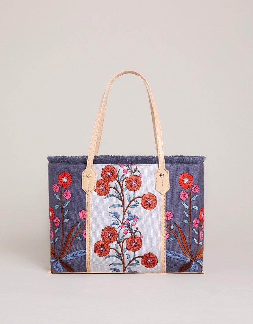 Shopper Tote - Oyster Factory Floral Sprigs Purses & Bags La Vie Bien Shopper Tote - Oyster Factory Floral Sprigs
