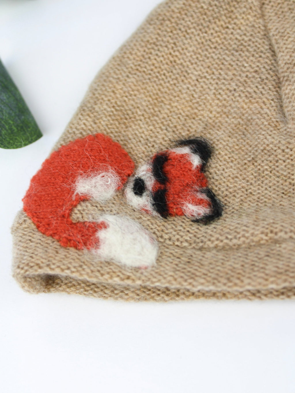 Sleeping Fox Cashmere Hat - Newborn hat La Vie Bien Sleeping Fox Cashmere Hat - Newborn