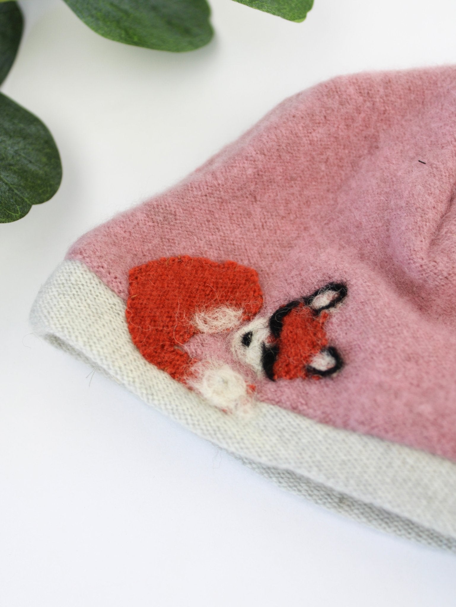 Sleeping Fox Cashmere Hat - Newborn hat La Vie Bien Sleeping Fox Cashmere Hat - Newborn