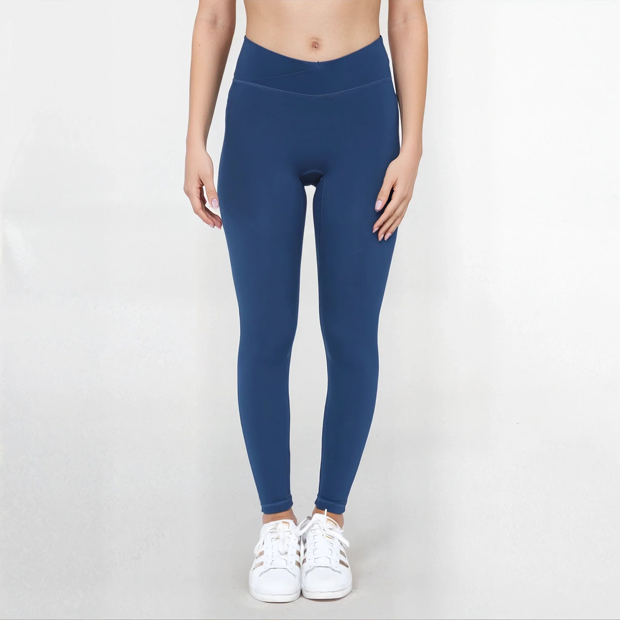 SmoothFit™ Crossover Leggings Leggings La Vie Bien SmoothFit™ Crossover Leggings