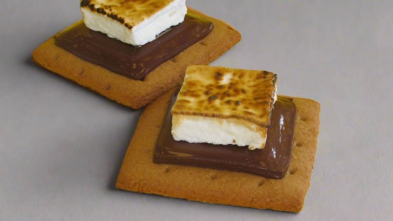 S'mores Collection: 65% Bittersweet Chocolate La Vie Bien S'mores Collection: 65% Bittersweet Chocolate
