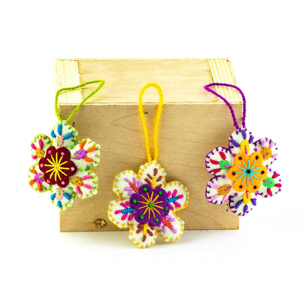 Snowflake Felted Wool Handmade Ornament - Mexico Decor La Vie Bien Snowflake Felted Wool Handmade Ornament - Mexico