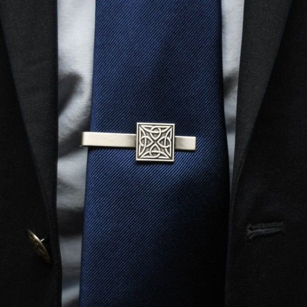 Square Celtic Trinity Knot Tie Bar for Men Tie Bar La Vie Bien Square Celtic Trinity Knot Tie Bar for Men