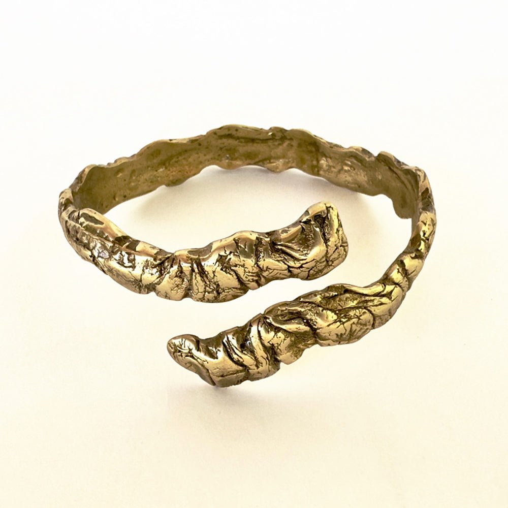 Stainless Steel Textured Bracelet Soors La Vie Bien Stainless Steel Textured Bracelet