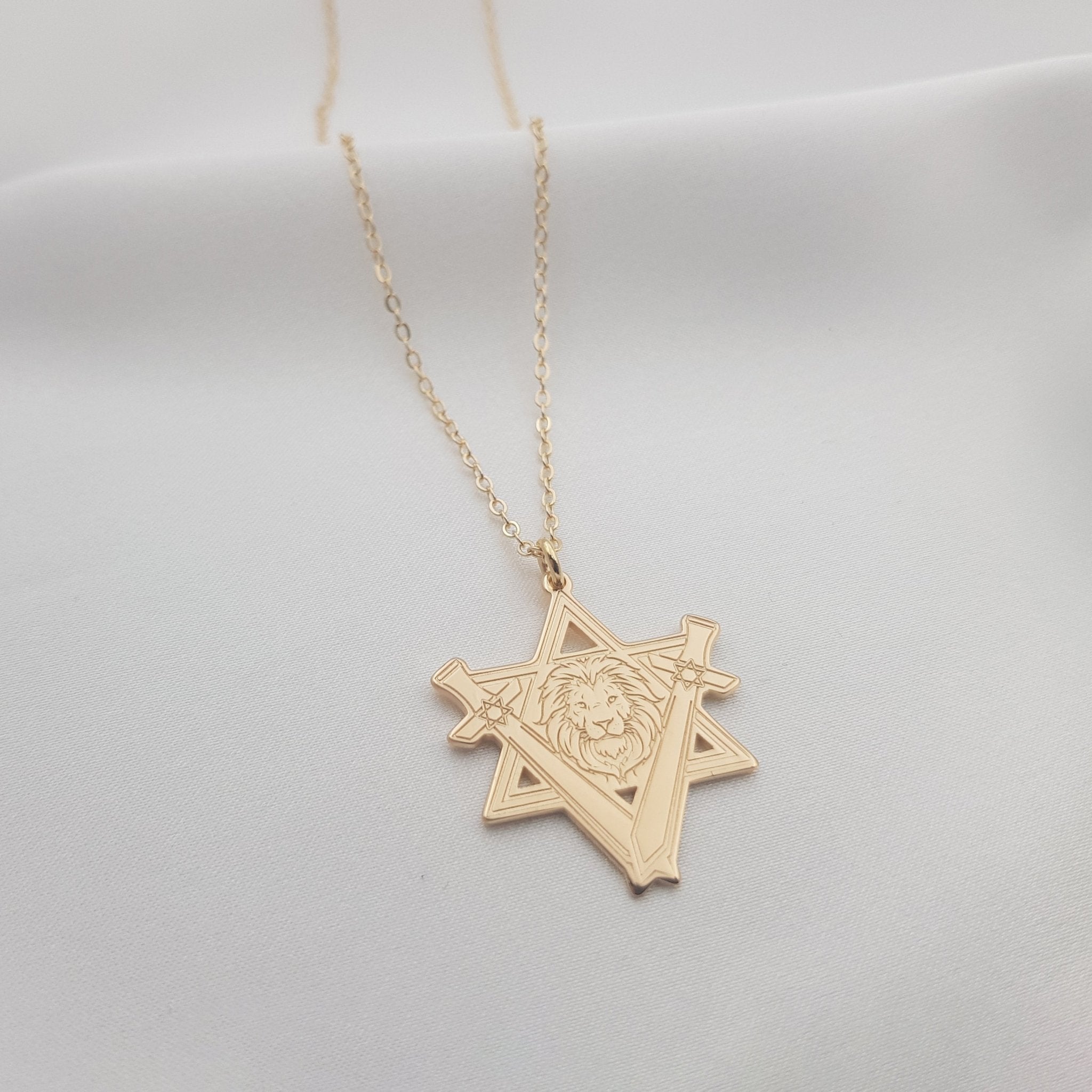 Star of David Lion Necklace La Vie Bien Star of David Lion Necklace