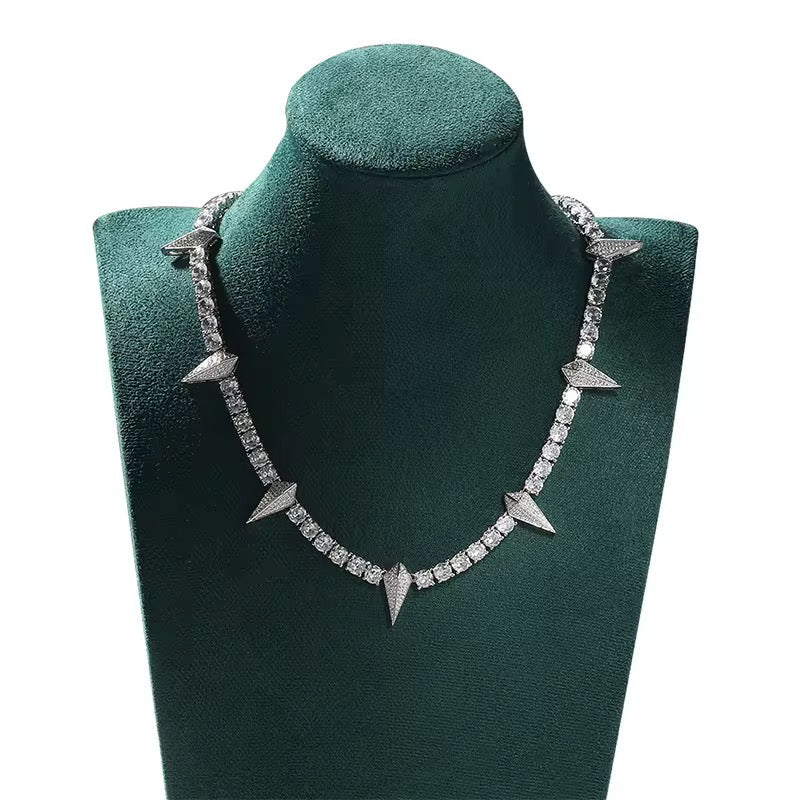 Starlit Spikes Diamond Necklace Necklaces La Vie Bien Starlit Spikes Diamond Necklace