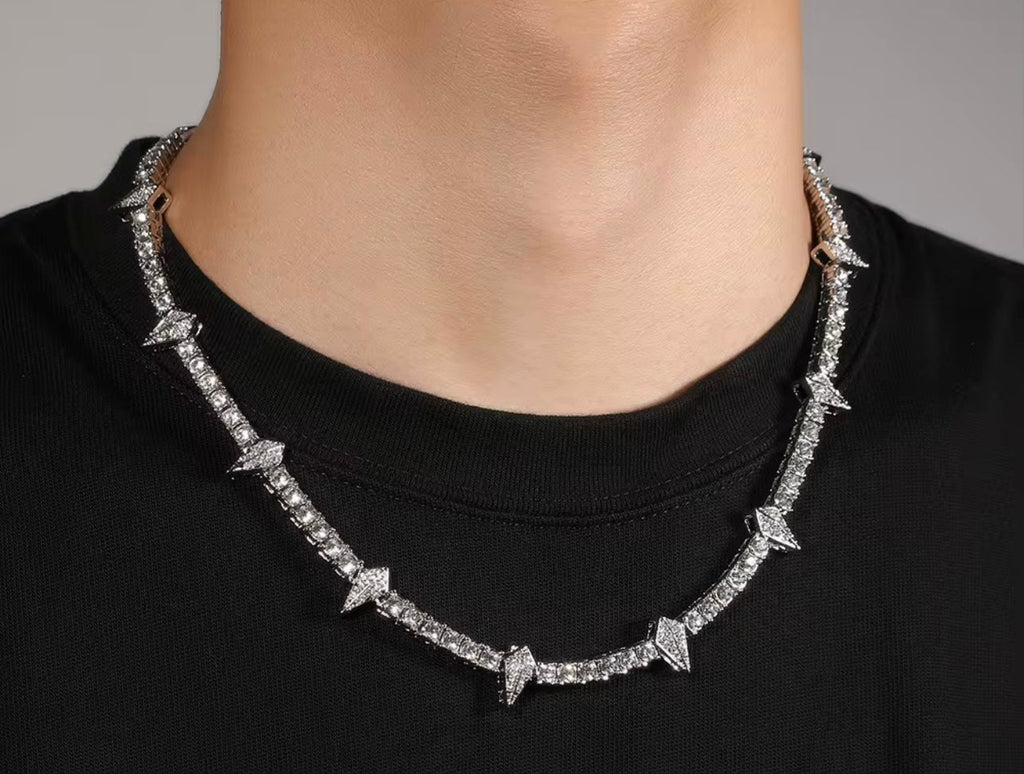 Starlit Spikes Diamond Necklace Necklaces La Vie Bien Starlit Spikes Diamond Necklace