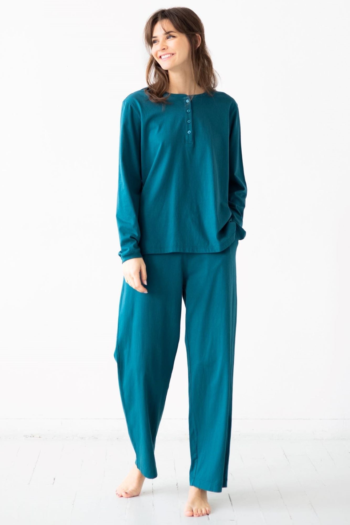 Straight Leg Pants in Pima Cotton PANTS La Vie Bien Straight Leg Pants in Pima Cotton