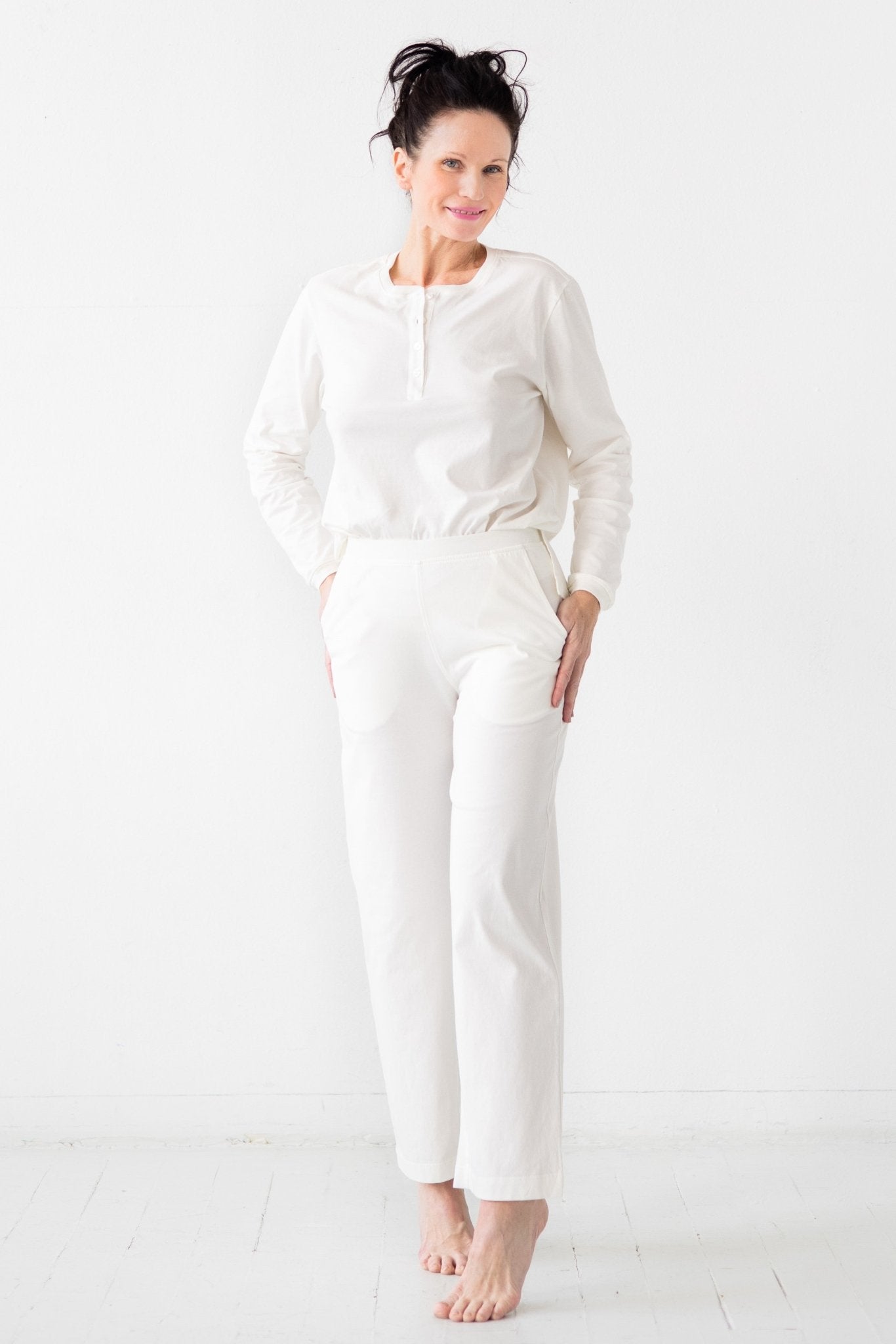 Straight Leg Pants in Pima Cotton PANTS La Vie Bien Straight Leg Pants in Pima Cotton